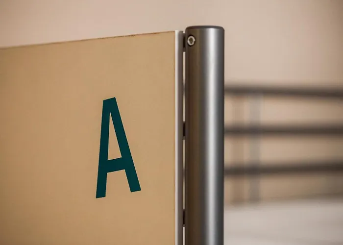 Born Barcelona Hostel (Adults Only)